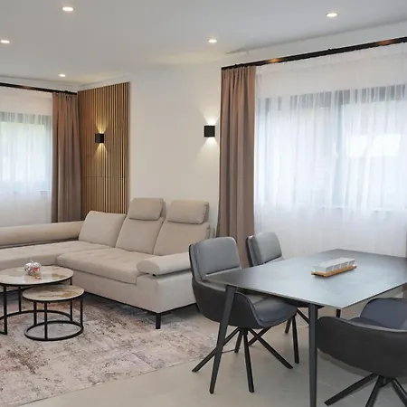 Quiet House Pure - - Near Cologne Apartment